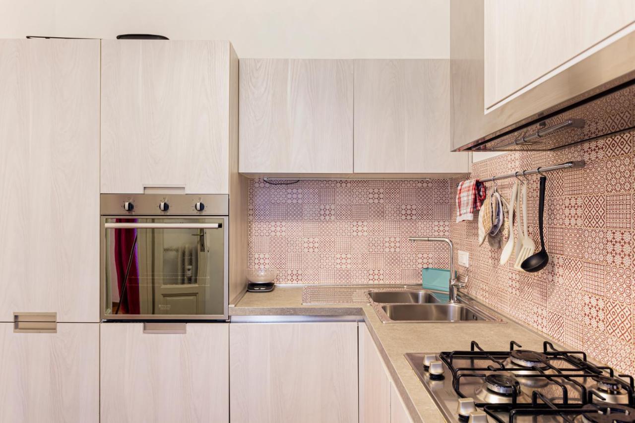 Restayled Chic Apartement- Via Ozieri Милано Екстериор снимка
